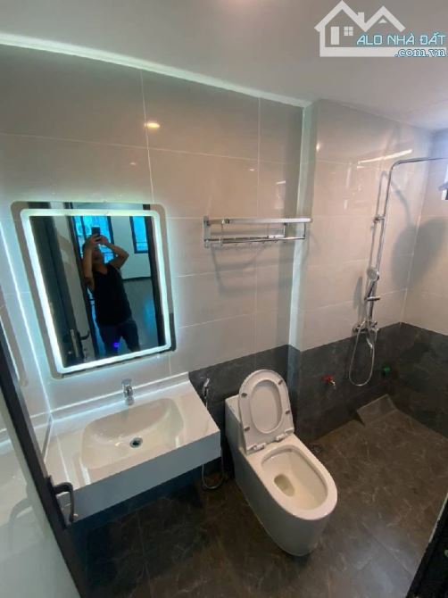 Chính chủ muốn bán căn nhà phố Bà Triệu - Hà Đông - Oto vào  - 42m2 - 4 tầng - Giá 7.4 tỷ - 7