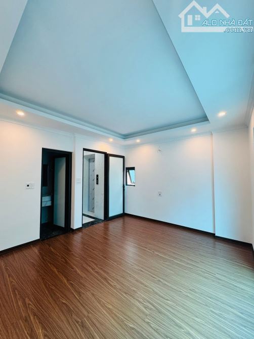 BÁN NHÀ DÒNG TIỀN VĨNH TUY HAI BÀ TRƯNG 73m 5 TẦNG MẶT TIỀN 4.8m