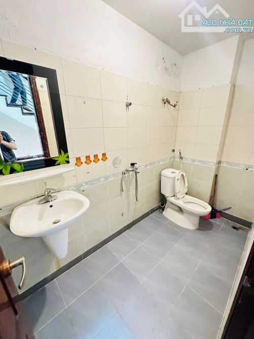 BÁN NHÀ MẶT PHỐ NGUYỄN KHẢ TRẠC, CẦU GIẤY, GIÁ NHỈNH 22 TỶ, DT60M, 5 TẦNG, MT 4.4M. - 7