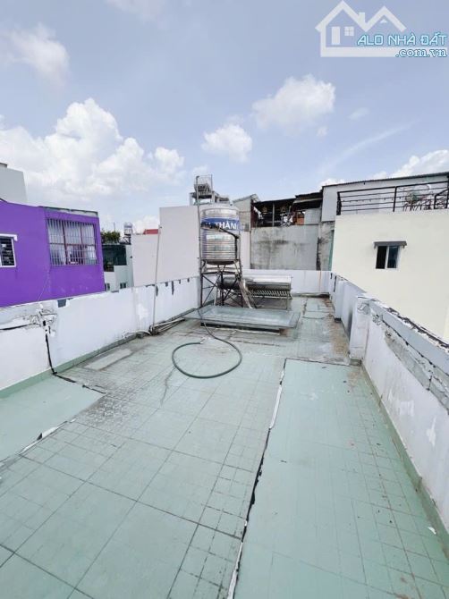 BÁN NHÀ MỚI ĐẸP 4 TẤM NHÀ TRỐNG HÌNH THẬT TẠI P4 HOÀNG DỆU SÁT MẶT TIỀN GIÁP Q1 GIÁ 7TỈ290 - 8
