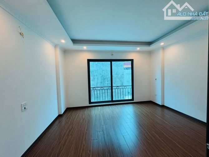 BÁN NHÀ DÒNG TIỀN VĨNH TUY HAI BÀ TRƯNG 73m 5 TẦNG MẶT TIỀN 4.8m