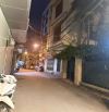 BIỆT THỰ SÂN VƯỜN XUÂN THỦY - DT 158M2 x 4T - 41,5 TỶ-Ô TÔ NGỦ TRONG NHÀ