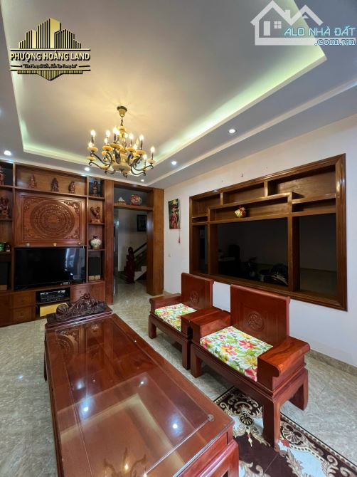 BÁN BIỆT THỰ 3 TẦNG – XÓM NGŨ LỘC-HƯNG LỘC-PHƯỜNG VINH LỘC - NGÕ HẢI THƯỢNG LÃN ÔNG