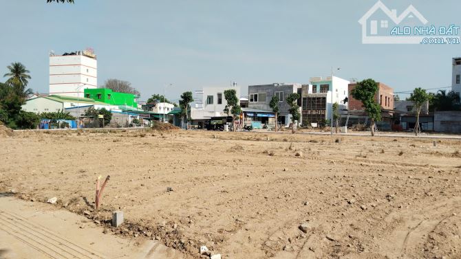 ĐẤT NỀN LÕI TRUNG TÂM PHAN RANG, SẴN SỔ - ĐỐI DIỆN TTTM - TỰ DO XÂY - KHÔNG ÉP TIẾN ĐỘ - 3