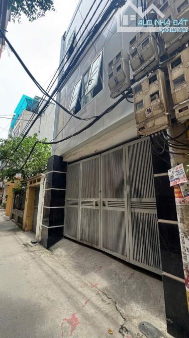 BÁN NHÀ NGUYÊN CĂN TAM TRINH-OTO ĐỖ CỬA-94M X 3 TẦNG-MT 5.5M-20.3 TỈ