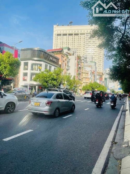 Bán nhà cấp4 đường Nam Kỳ Khởi Nghĩa Quận3 - DT 59m2,ngang 4 dài 14.75m.Giá 7,5tỷ