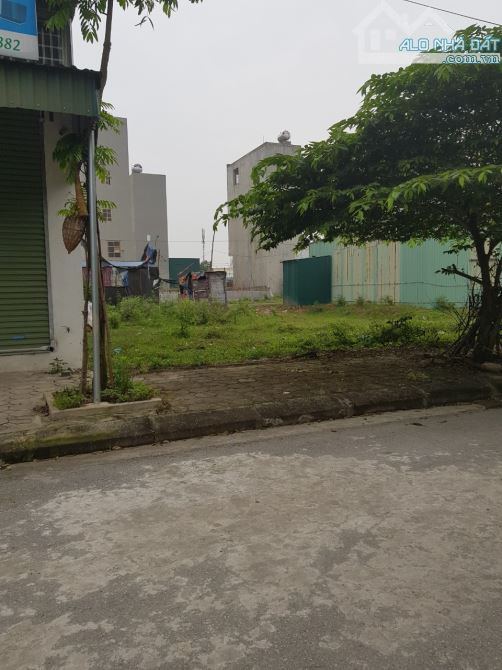 Bán đất Đồng Nhân Đông La Hoài Đức – 3 mặt đường ô tô tránh, gần Vành đai 4 660m2 giá rẻ.