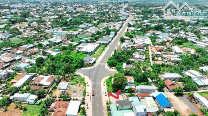 Bán Đất mặt tiền kinh doanh Tt thị trấn Đất đỏ - BRVT