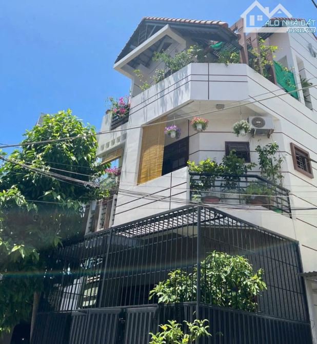 BÁN NHÀ 3 TẦNG, CĂN GÓC MT ĐƯỜNG ĐỊNH CƯ, P. NHA TRANG
