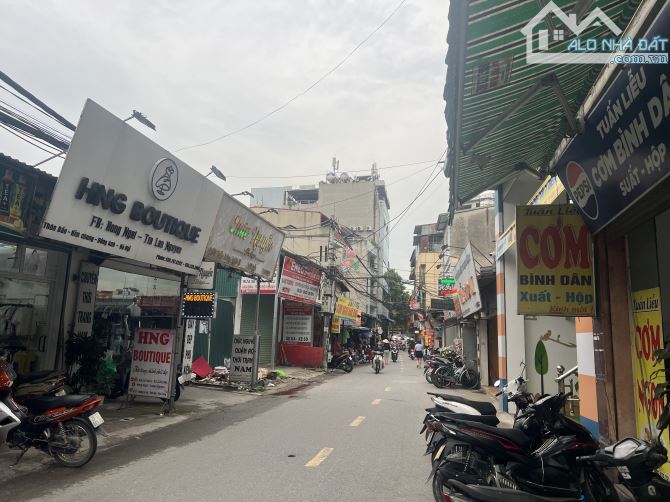 BÁN ĐẤT TẶNG 8 PHÒNG TRỌ ĐANG CHO THUÊ, KIM CHUNG, ĐÔNG ANH. ĐƯỜNG THÔNG OTO.