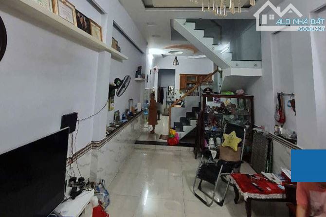 Bán nhà hẻm xe hơi, Đường Số 9, Gò Vấp, 80 m² (4m x 20m), 6 phòng ngủ - Giá 8.7 tỷ TL