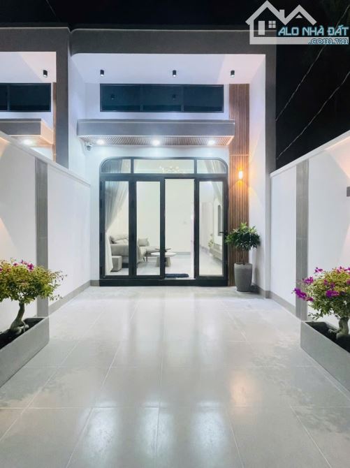 Nhà vừa hoàn thiện có 2 căn liền kề Thuộc P10 Mỹ Tho Tiền Giang Cũ