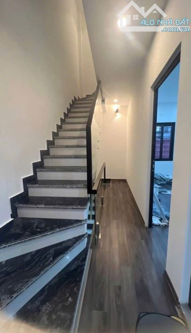 Bán nhà xây mới tuyến 2 Quán Nam, Lê Chân, Hải Phòng