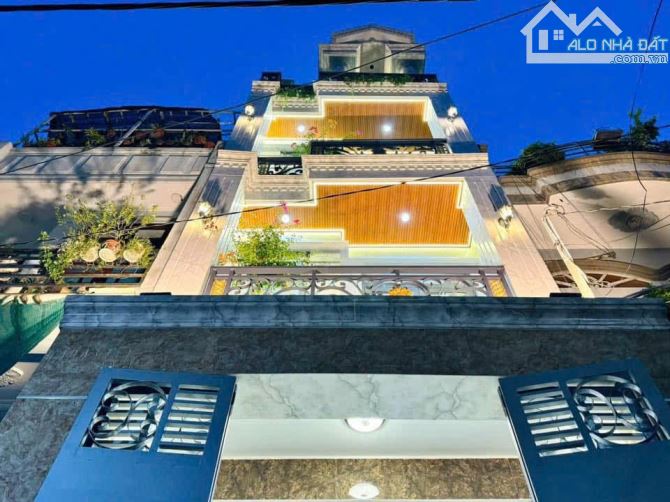 Đi nước ngoài định cư bán gấp nhà ở đường Trần Quốc Toản, phường Võ Thị Sáu, quận 3, giá 3