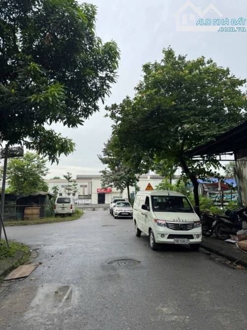 Bán đất dịch vụ Tây Nam Linh Đàm, 60m, mt 5m, k.doanh, vỉa hè, oto, đg thông, 17.8tỷ