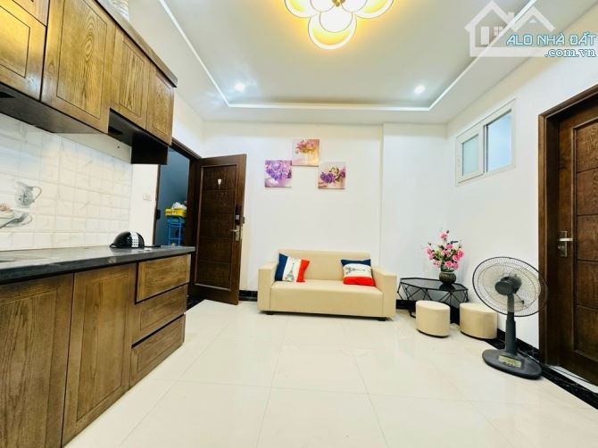 CĂN HỘ CCMN THƯỢNG ĐÌNH 45M² – FULL NỘI THẤT – 2 NGỦ – GIÁ 1.75 TỶ