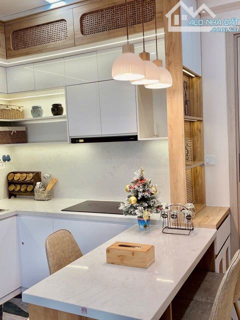 Nera Garden 3 phòng ngủ full nội thất xịn