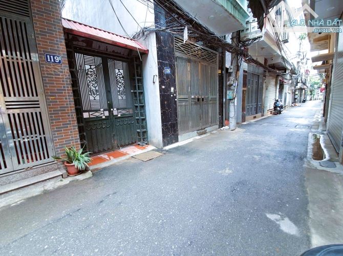 8.33 TỶ-34M2-Ô TÔ-KD-4 TẦNG-4 NGỦ-TRƯƠNG ĐỊNH-BỜ SÔNG SÉT