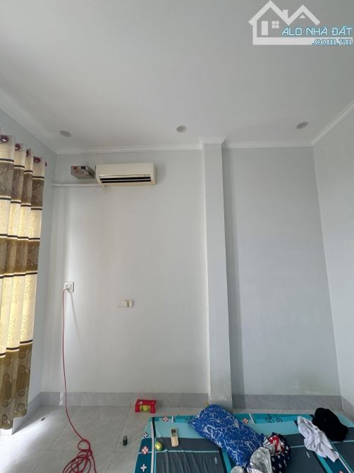 BÁN NHÀ TRỤC CHÍNH ĐẦU KHU DÂN CƯ - HẺM TỔ 1 ĐƯỜNG NGUYỄN VĂN LINH