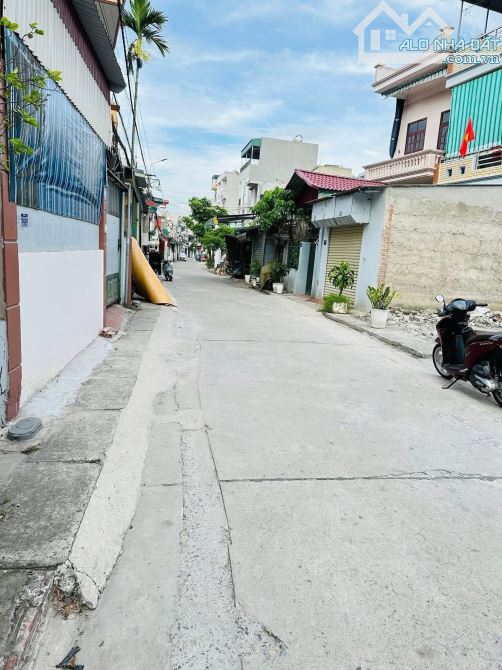 Cần bán nhanh lô đất rất đẹp trên mặt lý quốc bảo hải dương