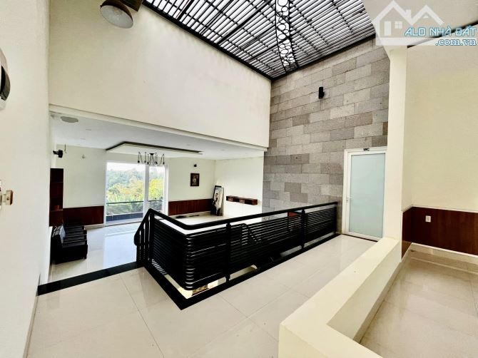 Biệt thự đẹp 1.600m2 đối diện khu đô thị Ân Phú chỉ 9,2 tỷ