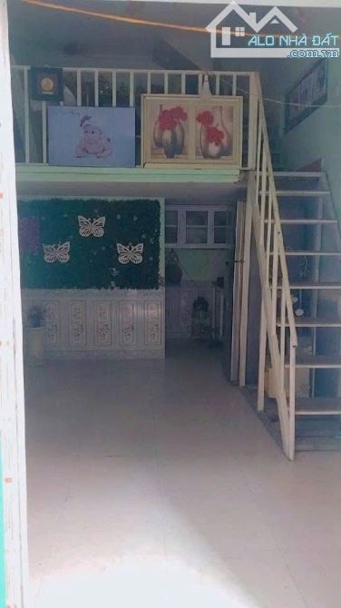 Bán nhà tây mỗ chỉ 2x tỷ - sổ hồng nở hậu - gần trường gần chợ