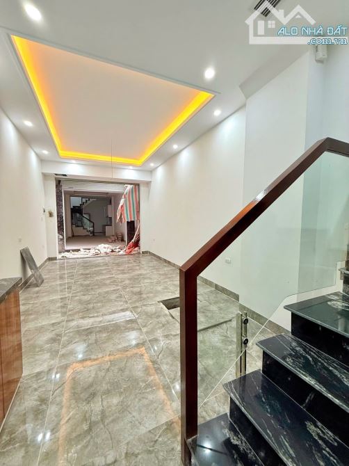 Cần bán nhà mới 30m2 Phố An Dương Vương 5 tầng 3 ngủ khép kín