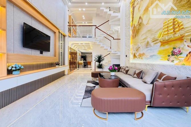 Bán nhà đường 12m, Đường Số 53, Gò Vấp, 64 m² (4m x 16m), 6 tầng - Giá 11.95 tỷ TL
