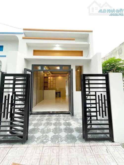 CẦN TIỀN TRẢ NỢ NGÂN HÀNG BÁN GẤP CĂN NHÀ SỔ RIÊNG NẰM GẦN KHU DU LỊCH BỬU LONG