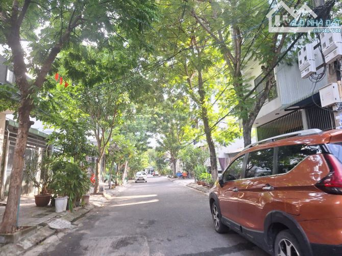 💥 Nhà 3 tầng Mặt tiền đường 5,5m HÒA MINH, SÁT Biển Nguyễn Tất Thành - DT 75m2 - Chỉ 6tỷx