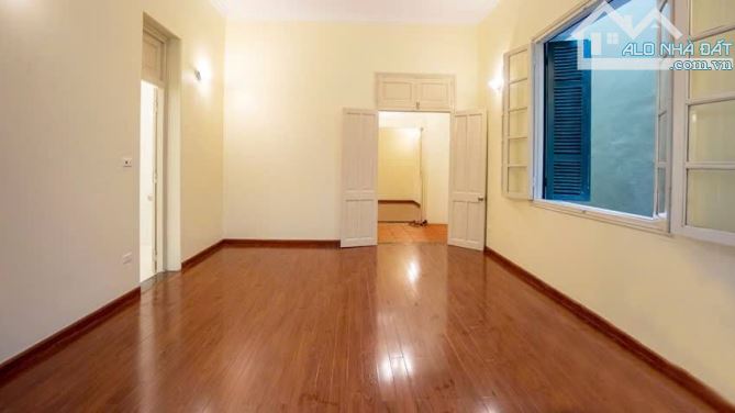 PHỐ TỨ LIÊN TÂY HỒ 13 TỶ DT 70M MT 4M 4T KINH DOANH GẦN PHỐ GIAO THÔNG THUẬN TIỆN