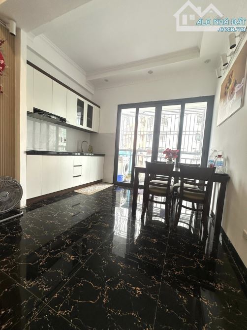 CHUNG CƯ TRUNG HOÀ NHÂN CHÍNH – 53M² – FULL NỘI THẤT – 4.6 TỶ