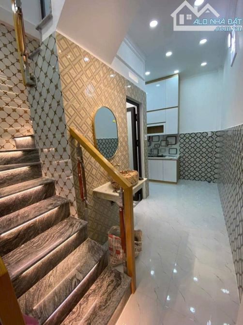 Thanh lý căn nhà Ngô Thị Thu Minh, Tân Bình/ DT 48,6m2/ Giá 3 Tỷ 650Tr/ Sổ Riêng Chính Chủ