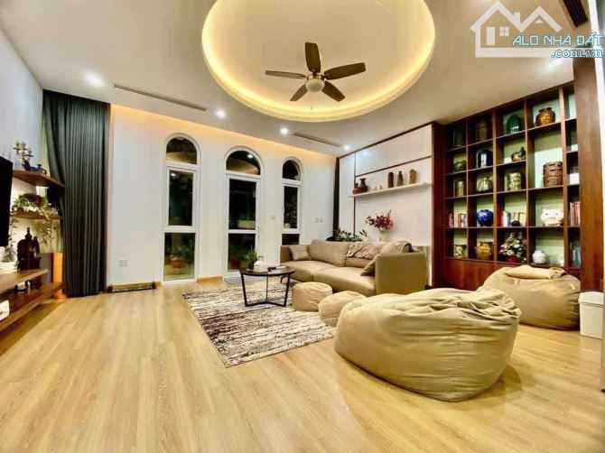 BÁN NHÀ ĐẸP DÂN XÂY NGỌC TRỤC 55m x 4T, 2 THOÁNG, GẦN Ô TÔ, 4 NGỦ CHỈ 150TR/M2