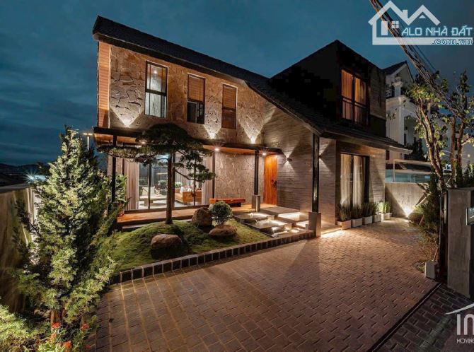 VILLA NAM HỒ THIẾT KẾ ĐẸP NỘI THẤT XỊN, DOANH THU CAO 125TR/THÁNG, CÓ VIEW GIÁ 16,5 TỶ