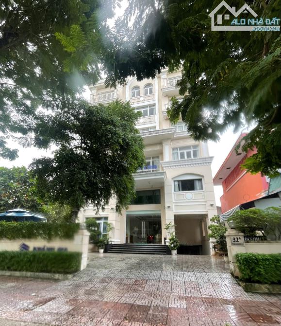 HÀNG HOT ! Tòa Nhà CHDV MT 32A Trương Định | DT: 19X54m | Hầm,6 Tầng,thang máy |