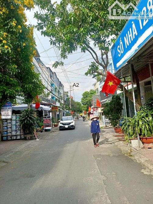 Cơ hội đầu tư – Bán nhà 2 tầng hẻm ô tô Trường Chinh, Quận 12 – Gần Gò Vấp, giá chỉ 4.8 tỷ