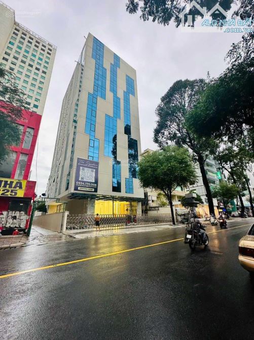 Khách sạn 4* MT 60 Bùi Thị Xuân Q1 | 12x23m | Hầm 11 Tầng | HĐT: 550tr/tháng |