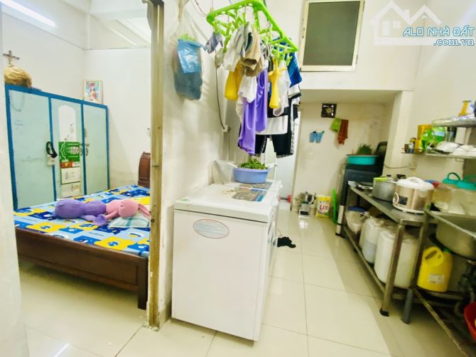 BÁN ĐẤT ĐƯỜNG TÂN THỚI NHẤT, 2 LẦU,  86M2, 5.5X15, 7.75 TỶ