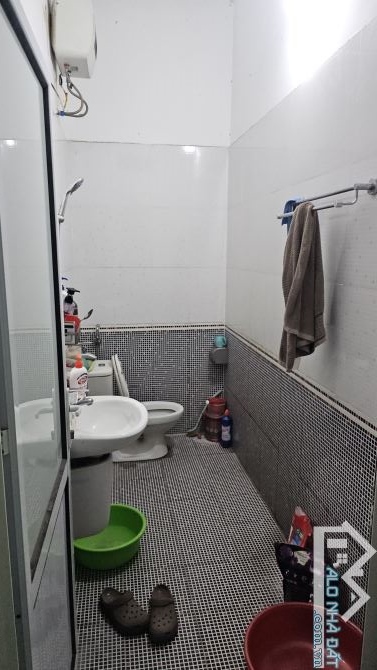 🏡 Nhà 3 Tầng Định Công Hạ – 72m², Ô Tô 7 Chỗ Đỗ, Sổ Đỏ Chính Chủ – 11.5 Tỷ