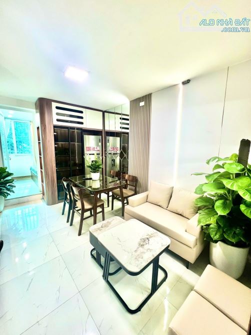 CĂN HỘ ĐẸP CHỢ ĐỒNG XA, 3 THOÁNG, NGÕ RỘNG THOÁNG, DT 70M2 GIÁ 3,58 TỶ