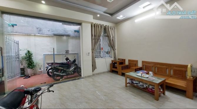 Bán nhà Cái Tắt, An Đồng, An Dương, Hải Phòng. 3 tầng, 57m2, 2,7 tỷ. Ngang 5,7m, ngõ 2,5m