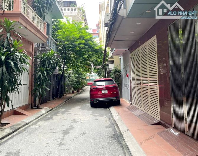 BÁN NHÀ NGUYỄN KHANG 38m2 × 5T. NGÕ Ô TÔ TRÁNH - 50m RA Ô TÔ TRÁNH ĐỖ NGÀY ĐÊM