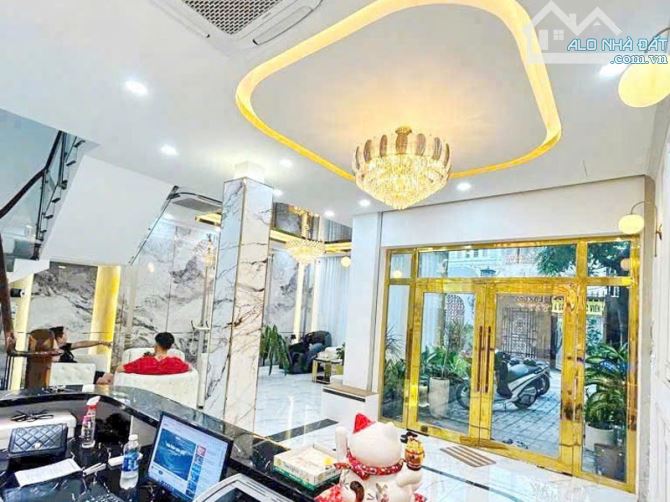 BIỆT THỰ HẺM XE HƠI NGUYỄN THỊ THẬP – TRUNG TÂM QUẬN 7
