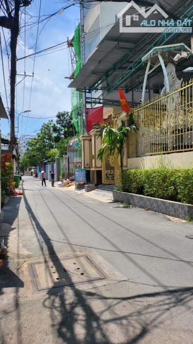 BÁN NHÀ PHẠM VĂN CHIÊU – HẺM XE Ô TÔ QUAY ĐẦU – 75M² – 4 TẦNG – GIÁ NHỈNH 7 TỶ 🔥