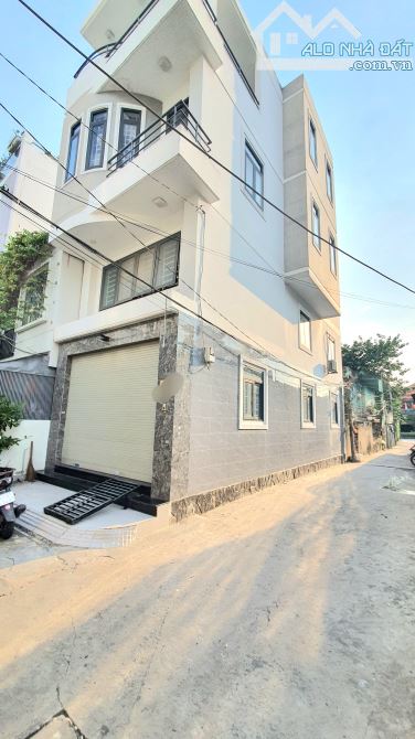 BÁN NHÀ CĂN GÓC HIMLAM - HỒ TRỌNG MẬU, QUẬN 7, (4,2x15), 10.6 TỶ
