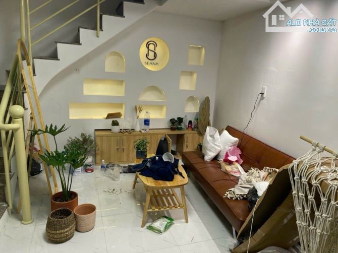 HẺM Ô TÔ VỪA Ở VỪA KINH DOANH, BÁN NHÀ PHÙNG VĂN CUNG PHÚ NHUẬN, 4 TẦNG, 5.6 TỶ