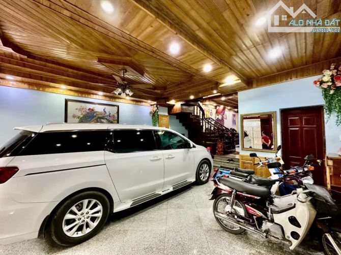 🔥 SIÊU PHẨM NHÀ 4 TẦNG GỖ CAO CẤP – LÊ VĂN THỊNH, Q2 CŨ TP THỦ ĐỨC 🔥