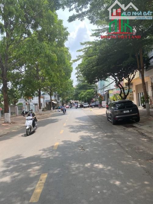 BÁN NHÀ MẶT TIỀN NGUYỄN CÔNG TRỨ. DT: 9x16M. GIÁ: 11 TỶ