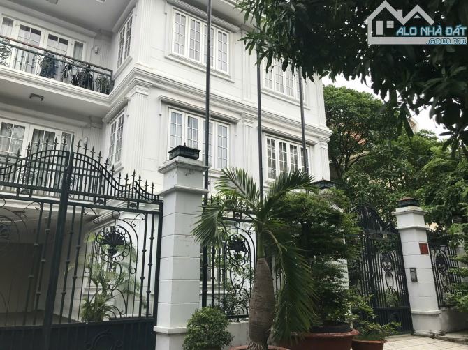 Cần bán Biệt thự 92 Quốc Hương ,Thảo Điền  Q2, TP.Thủ Đức